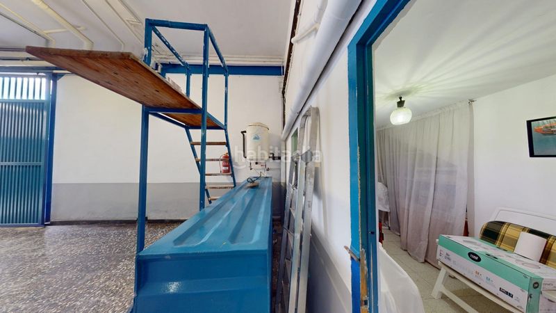 Foto 4970c8d7-0e7d-4b7a-921a-fb0686e451ef. Casa amb calefacció aparcament a La Roureda Viladecans