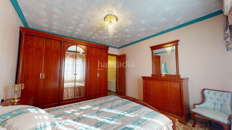 Foto 709bbee4-97c3-456c-8d7e-1c8822e90c4c. Casa amb calefacció aparcament a La Roureda Viladecans
