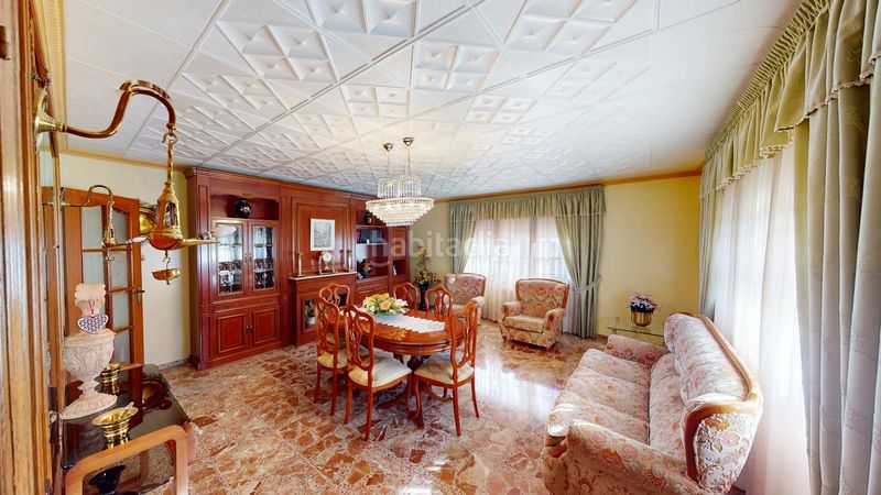 Foto a5a6e331-7f4e-4de7-8aac-781737d7ee93. Casa amb calefacció aparcament a La Roureda Viladecans