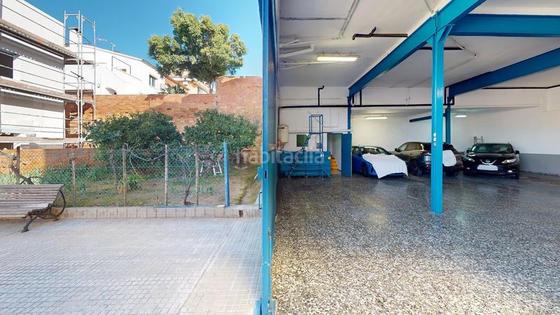 Foto b8f09b0a-ba88-47f3-a7af-337de7ac1533. Casa amb calefacció aparcament a La Roureda Viladecans