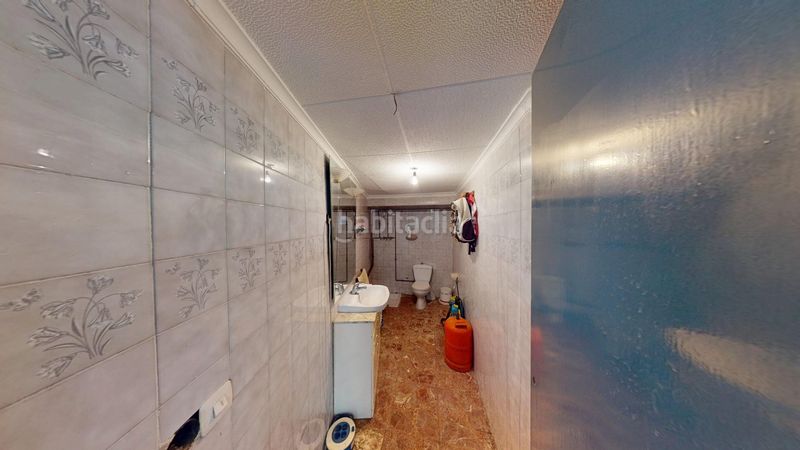 Foto d261a6c1-386e-4b03-8c37-3d507e88f8b3. Casa amb calefacció aparcament a La Roureda Viladecans