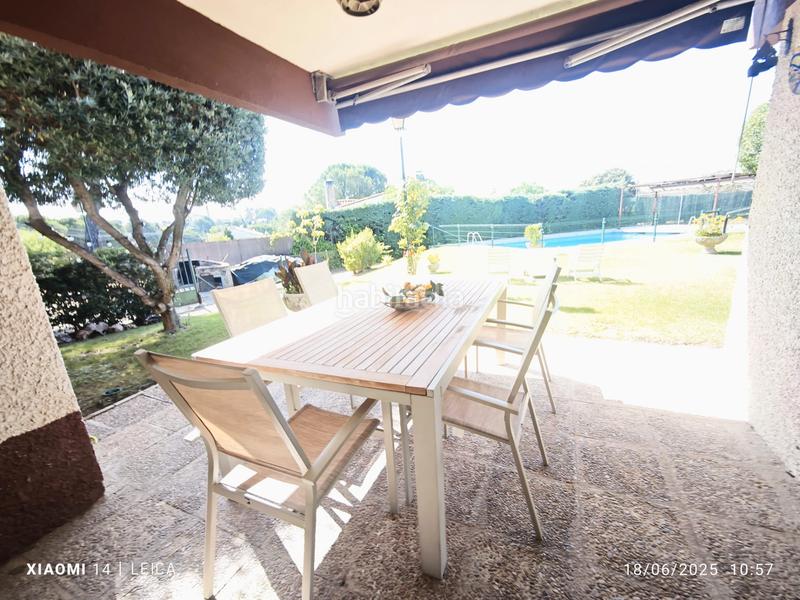 Foto a9cd4328-3b0a-4439-9fe8-669e479ed703. Xalet amb xemeneia calefacció aparcament piscina a Valdemorillo