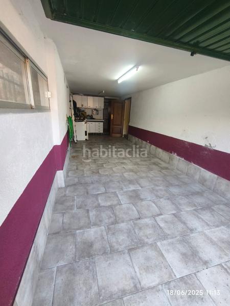 Foto a9f84859-a0c9-4e14-9fd1-2487e0467cb6. Xalet amb xemeneia calefacció aparcament piscina a Valdemorillo