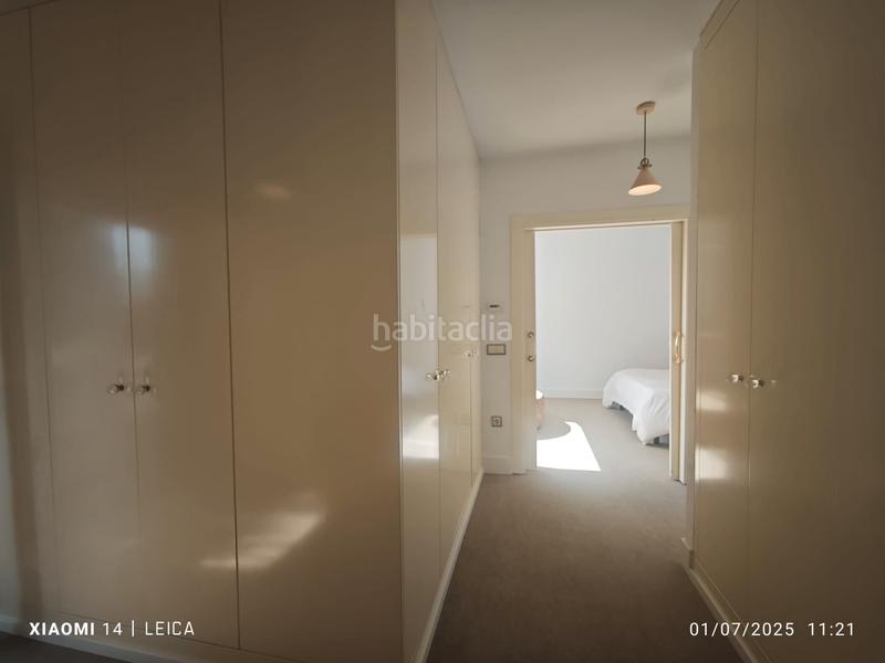 Foto 5e6d9fc4-7ab4-4c16-bc42-07bd97765004. Chalet vivienda unifamiliar de diseño con piscina privada y bonita parcela. en Valdemorillo