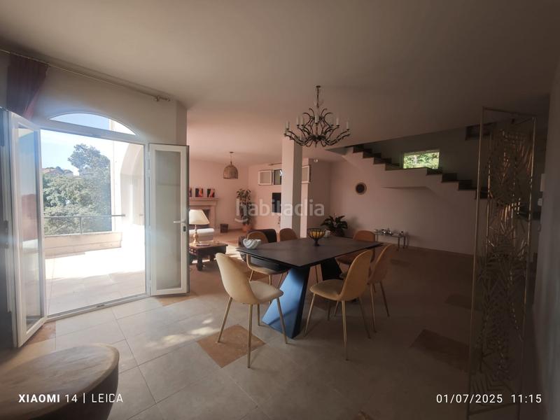 Foto 6903174f-12dd-4313-96d5-43a5beb45e68. Chalet vivienda unifamiliar de diseño con piscina privada y bonita parcela. en Valdemorillo