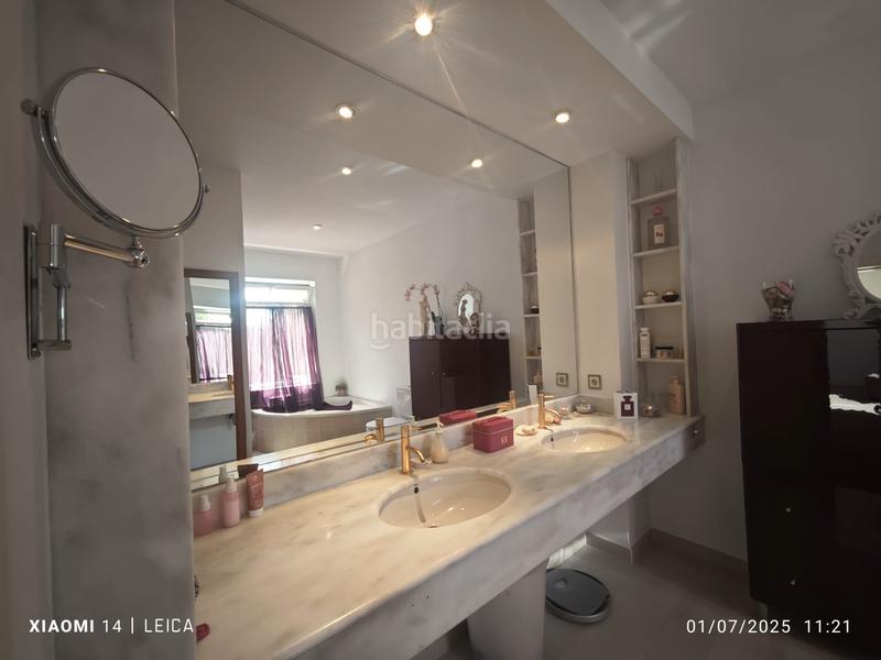 Foto d774ad15-e203-42e6-b17b-49b5037b2965. Chalet vivienda unifamiliar de diseño con piscina privada y bonita parcela. en Valdemorillo