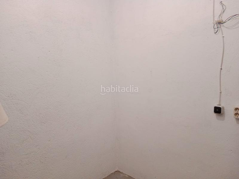 Foto 322d7851-46c7-4191-9931-cbd5499a4c07. Aparcament cotxe a Valdemorillo pueblo Valdemorillo