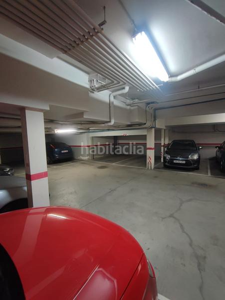 Foto ad1df249-d349-4600-8e93-089929846f85. Aparcament cotxe a Valdemorillo pueblo Valdemorillo