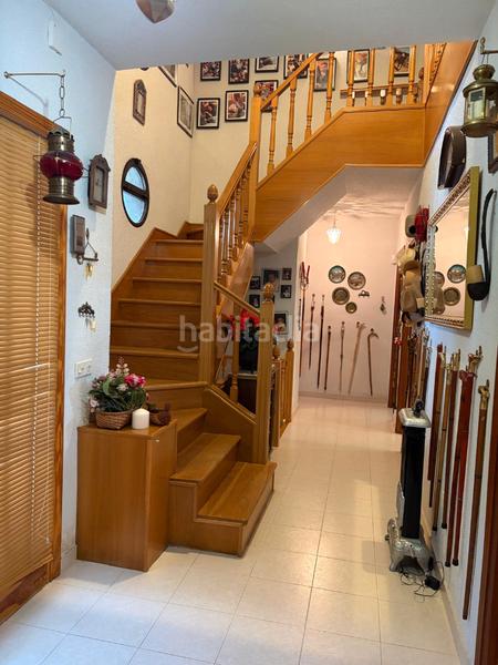 Foto 2beffc53-a229-4e0b-8392-ea92987ecc56. Chalet con camino riscaldamento parcheggio piscina in Valdemorillo