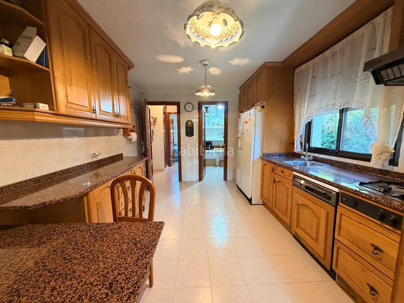 Foto 992c9ba4-fb8f-493c-848d-a214b75add61. Chalet con camino riscaldamento parcheggio piscina in Valdemorillo