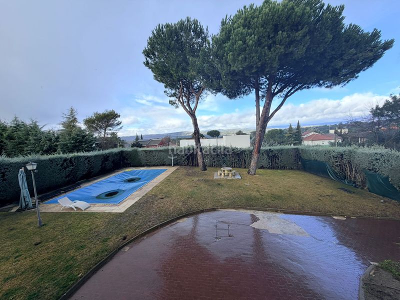 Foto 120e4384-d3c5-43dd-a78c-d2cff77a0d8e. Xalet amb calefacció aparcament piscina a Cerro Alarcón Valdemorillo
