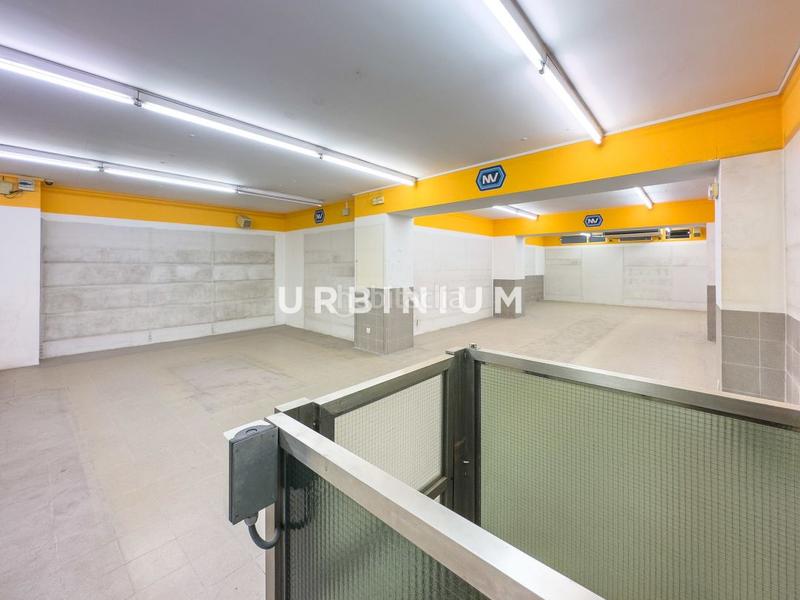 Foto 56c4aa2d-f55b-4bcf-9863-19d3e30d7b47. Lloguer local comercial a Eixample Nord Girona