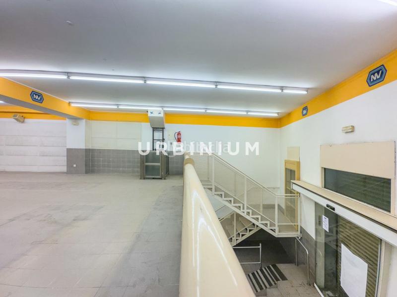 Foto e1ea2a1a-8d6e-4ea3-bcba-89cbc73de17e. Miete geschäftsraum in Eixample Nord Girona