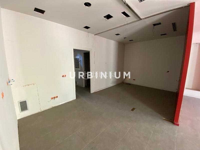 Foto c1a4fc51-4bcf-4e7e-a85d-efbf1df60075. Rent business premise in Eixample Sud-Migdia Girona