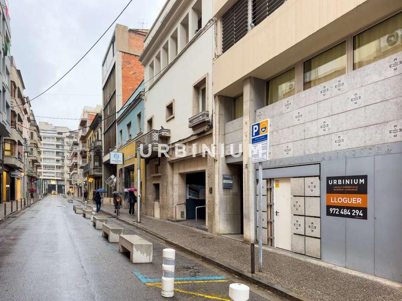 Foto e241d84f-df3b-4dbf-9470-3cd4424953bd. Alquiler local comercial local alquiler juli garreta en Girona