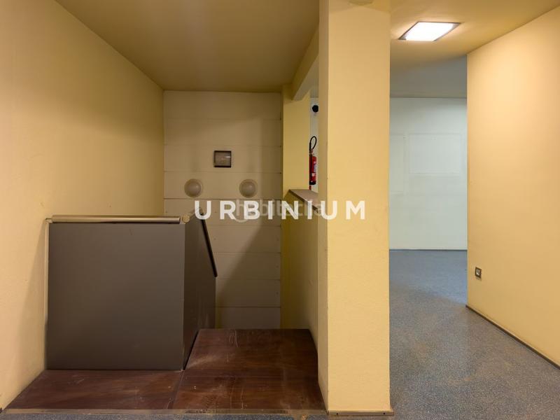 Foto f2a28d40-139b-42de-b1b9-52450eeb0809. Alquiler local comercial local alquiler juli garreta en Girona