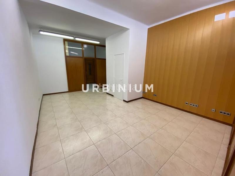 Foto d6f697a8-5a72-4b7c-bbf0-d528a241baf1. Miete büro in Eixample Nord Girona