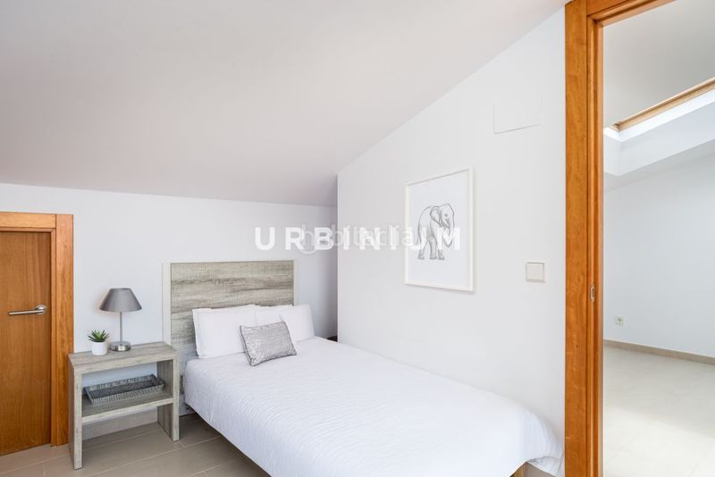 Foto dc10de06-65ea-4b73-88d0-ec76e552fb19. Apartament amb calefacció a l´Estartit poble Estartit
