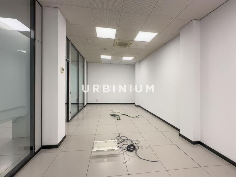 Foto 8e3f102a-5c31-4c85-8c5d-78b370242ea3. Rent business premise in Eixample Sud-Migdia Girona