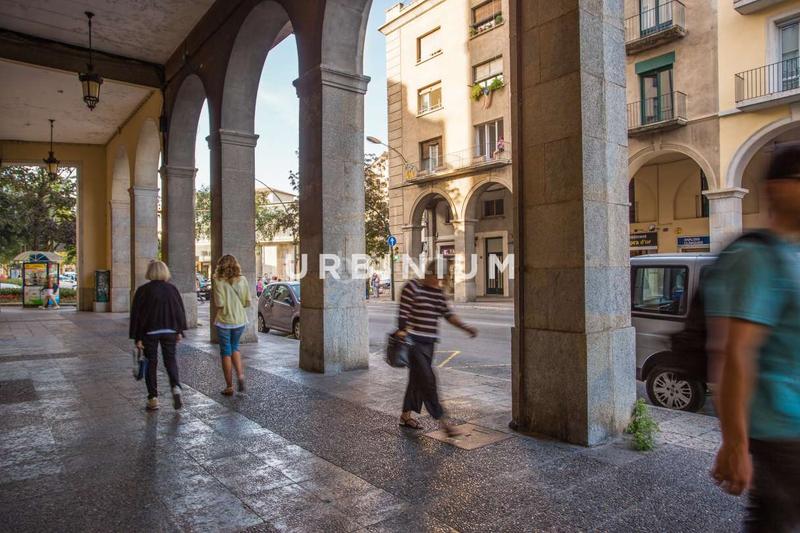 Foto ae7a02b0-4165-4275-9825-273352d09028. Miete geschäftsraum in gran via de jaume i 86 in Eixample Nord Girona