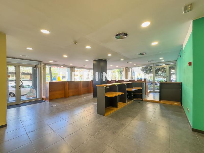 Foto 65b7efa0-b510-4d51-98aa-ba9f24051129. Location local commercial dans Santa Eugenia Girona