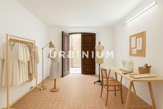 Lloguer Local Comercial a Centre-Barri Vell. Local alquiler barri vell