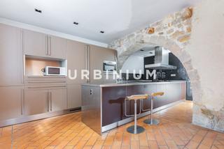 Location Appartement  Carrer del portal de la barca. Dúplex casco antiguo