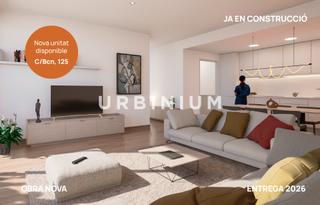 Planta baja en Carrer barcelona 125. Piso de obra nueva con terraza en girona