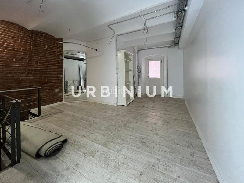 Foto 41b958c0-52cc-48e9-8bcc-7a1a7b2ebe8b. Alquiler local comercial local en alquiler santa clara en Girona