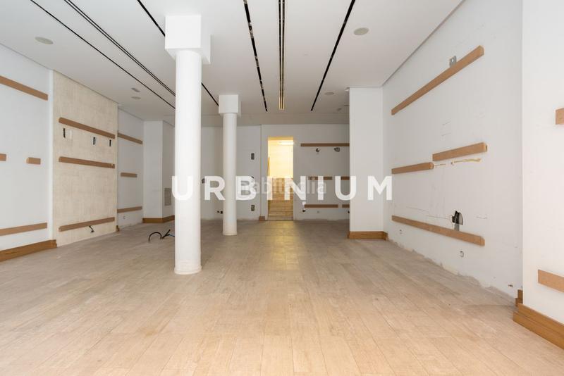 Foto c4bff999-70ac-4605-b131-85aefbe7419c. Alquiler local comercial local en joan maragall en Girona