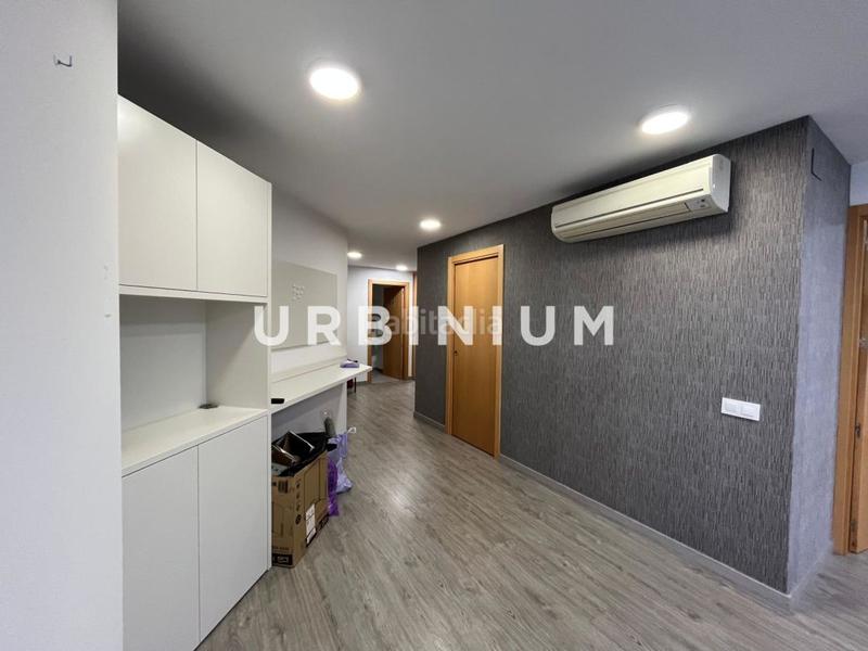 Foto 04ac5990-a7c9-41bb-97eb-39533ed5eb6c. Miete büro in Eixample Nord Girona