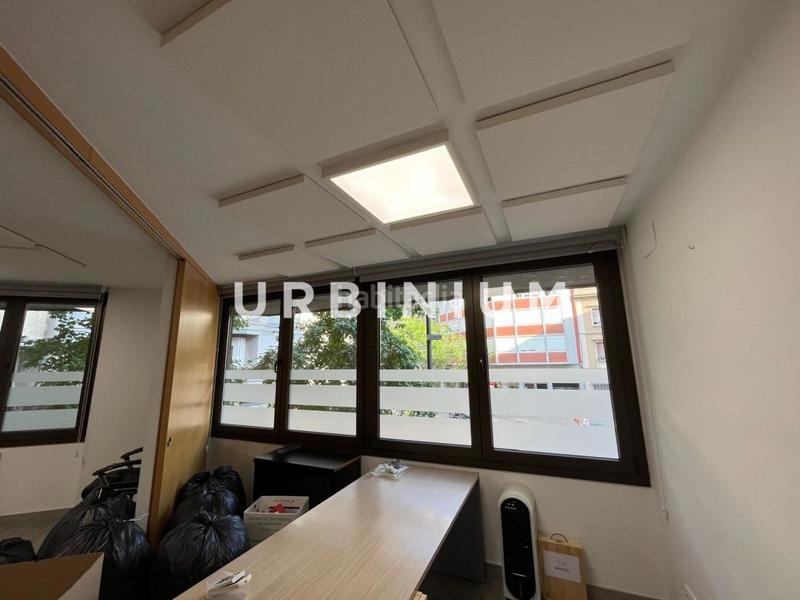 Foto 41fbff4e-908e-4842-a2c7-52b2d896f559. Miete büro in Eixample Nord Girona