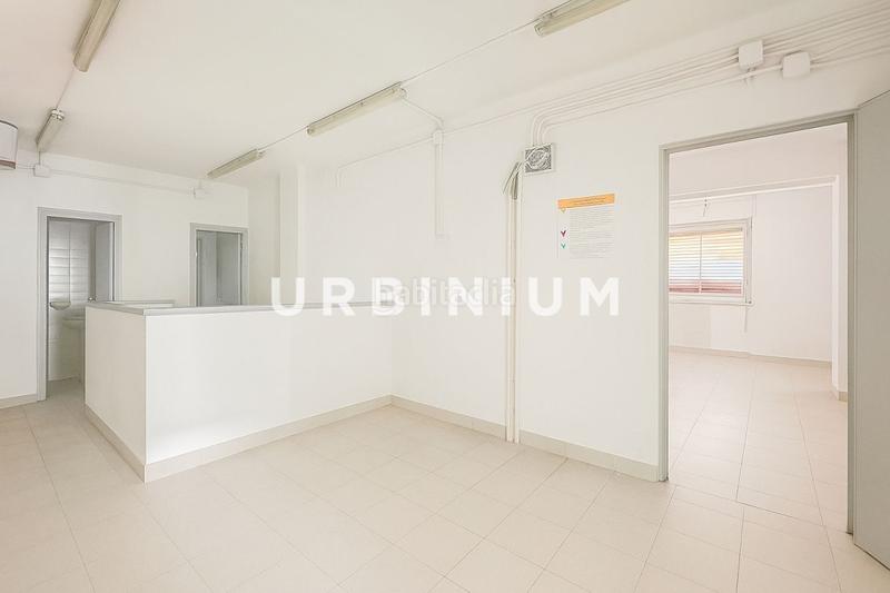 Foto 0d117254-4276-4798-aed5-8ae04a4ee9c9. Alquiler oficina  en alquiler en jaume i en Girona