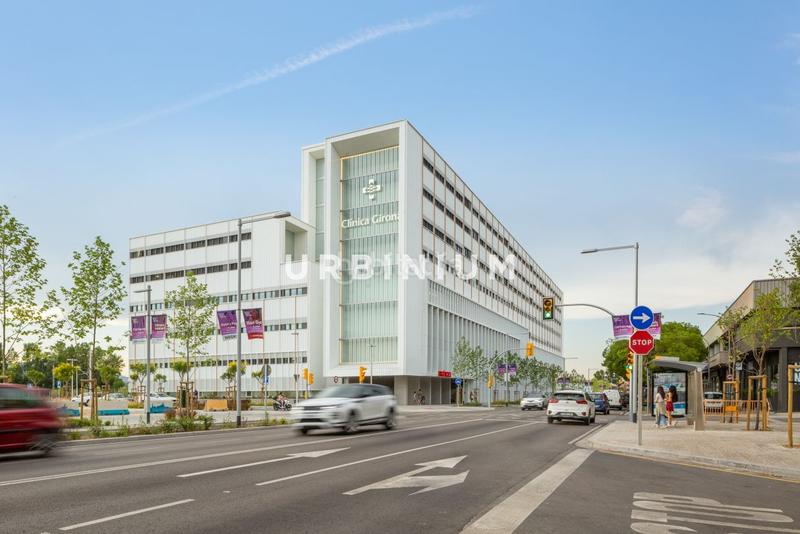 Foto 5c499bbc-26d9-40e0-9653-038564997552. Location bâtiment à usage industriel dans Eixample Sud-Migdia Girona