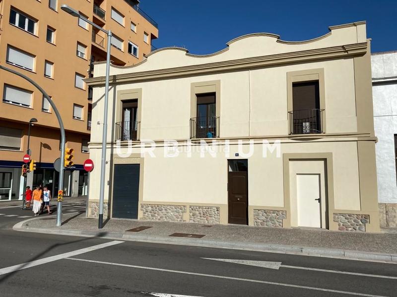 Foto 6ebcfb9f-810d-4a74-a3d4-725197d41b62. Lloguer local comercial a Eixample Sud-Migdia Girona