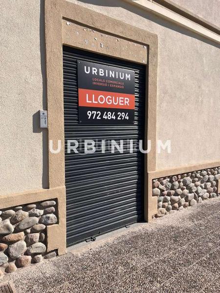 Foto f2b278ad-2203-45db-9953-1cd732499afd. Location local commercial dans Eixample Sud-Migdia Girona