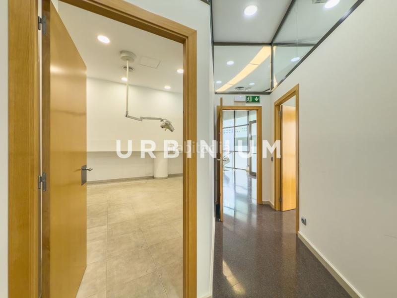 Foto 867d8ded-afa5-4688-a515-a19f9e635639. Affitto locale commerciale in Sant Narcis Girona