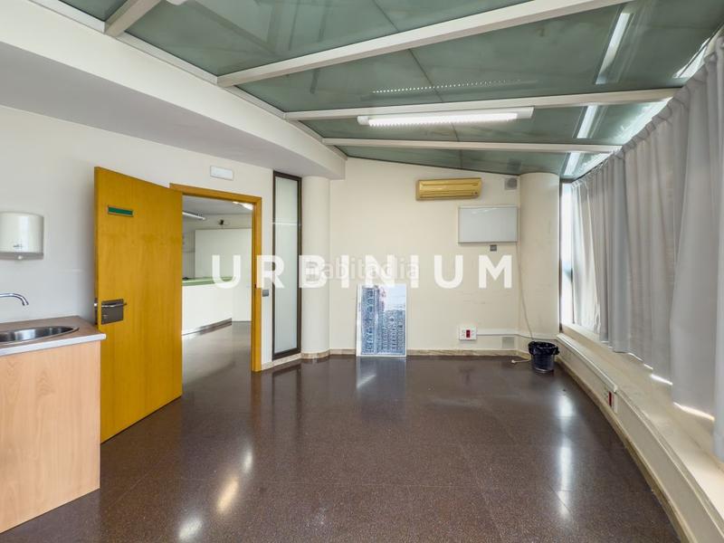 Foto f55f737e-8592-4366-967e-574bd73beca0. Affitto locale commerciale in Sant Narcis Girona