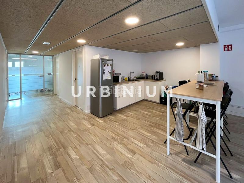 Foto 2b41b109-6dd0-43e7-a40a-8f14be3f4ed2. Lloguer oficina a Centre-Barri Vell Girona