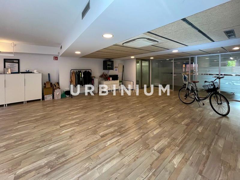 Foto 9cfbd1b8-861f-4147-8eab-75d39193976b. Lloguer oficina a Centre-Barri Vell Girona