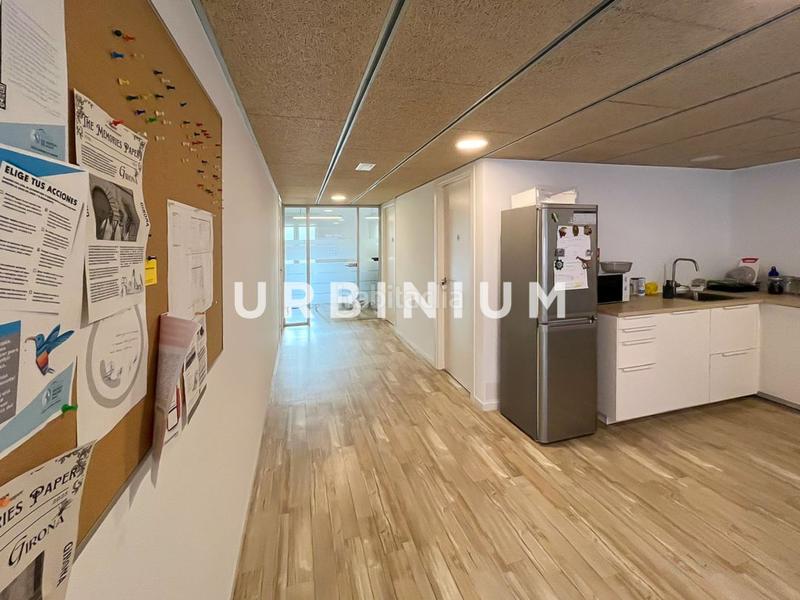 Foto 3a1a5d24-3c83-4cbb-a5cc-c53f800d0834. Location bureau dans Centre-Barri Vell Girona