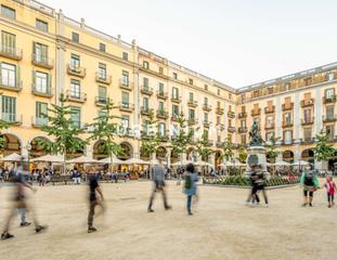 Lloguer Local Comercial a Centre-Barri Vell. Restaurante en traspaso