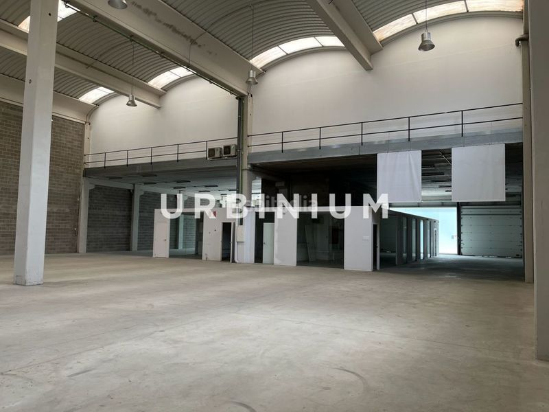 Foto 3fe1581f-1df9-4663-9dfa-04abc779806d. Lloguer nau industrial a Mas Xirgu Girona