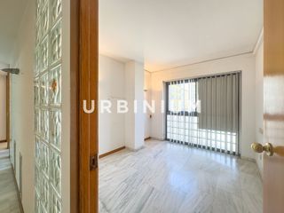Ufficio in Plaça Josep Pla I Casadevall
