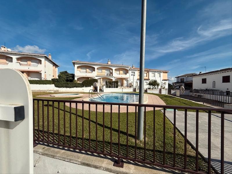 Foto 7fcb271b-3967-42bd-b7e6-f9e60fa920ed. Casa a schiera con riscaldamento parcheggio piscina in Coma-ruga