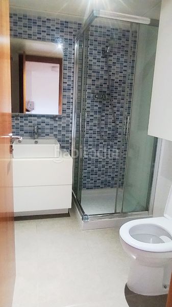 Foto b98e08cd-40dd-49ba-b9b3-bf70ac8ae28a. Casa adossada amb calefacció aparcament piscina a Castellar del Vallès
