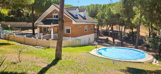 Chalet  Calle urbanización peñarrubia. Promovivienda ofrece estupendo chalet en urb. peñarubia- uceda a