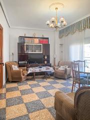 Pis  Calle de pascual hermanos