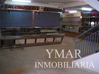Business premise in Campamento