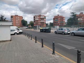 Parking coche en N/a